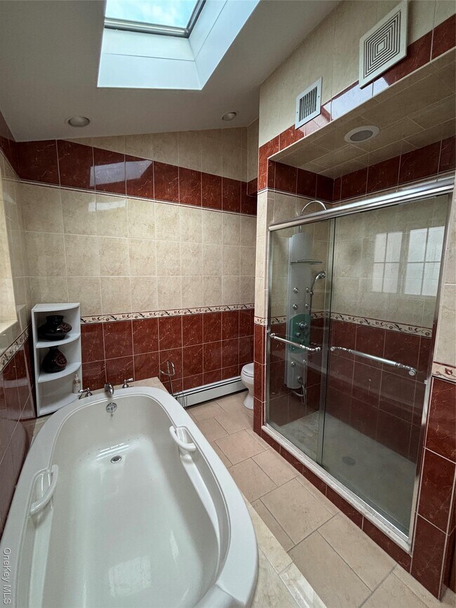 Building Photo - 31 Woodward St