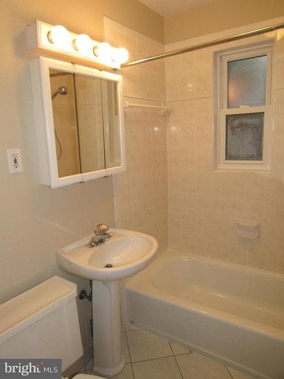 Building Photo - 121 E Glendale Ave