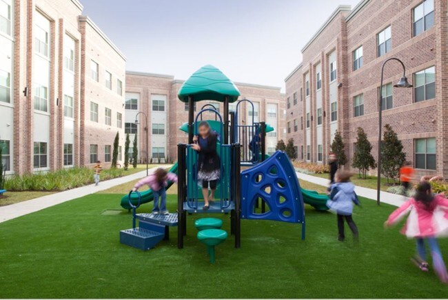 Playground - Braeburn Village