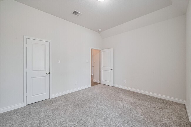 Building Photo - 6906 Montclair Colony Trl