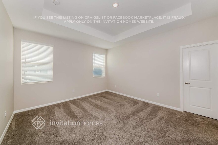 Building Photo - 11540 Woodleaf Dr