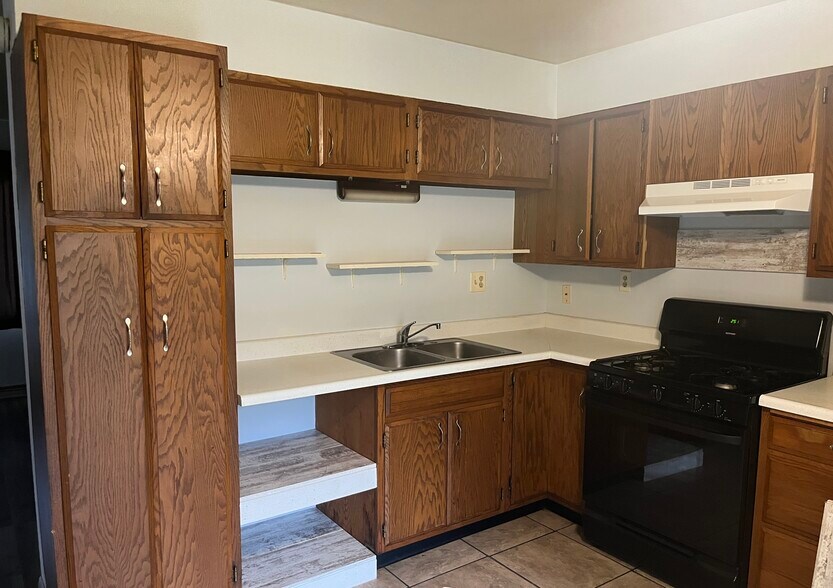 Kitchen - 721 West St