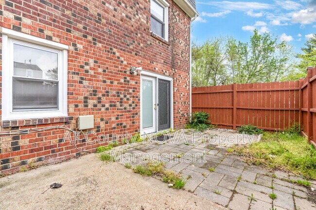 Building Photo - 50 Old Enterprise Rd