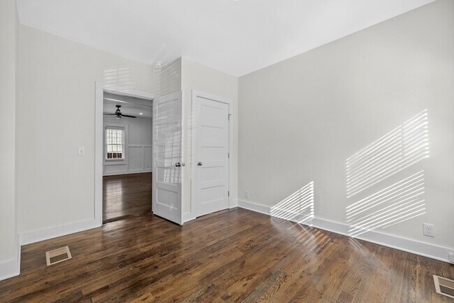 Building Photo - 1225 Joseph Ave