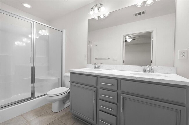 Building Photo - 2212 Triple Crown Ln