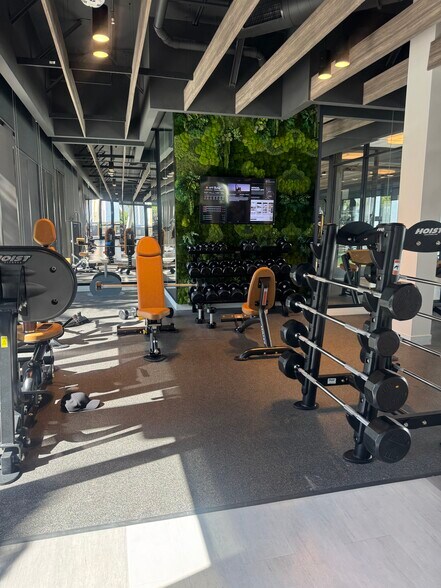 Building Photo - 777 NW 1st St