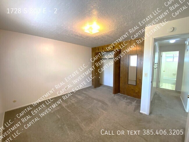 Building Photo - 1728 S 800 E