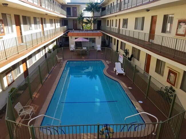 Interior Photo - ANZA 1 (Wellington Apts)