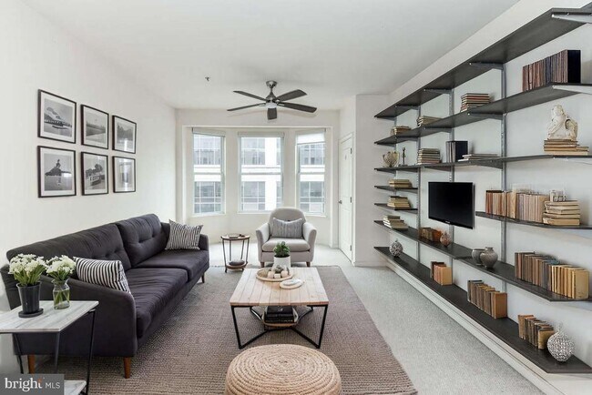 Building Photo - 2665 Prosperity Ave