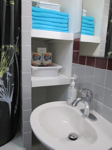 Building Photo - 855 Pavonia Ave