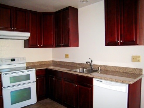 Building Photo - 2176 Spanishgate Ct