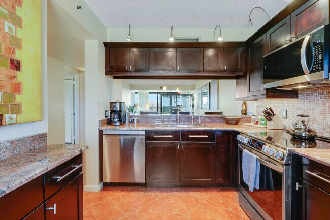 Building Photo - 601 S Seas Dr