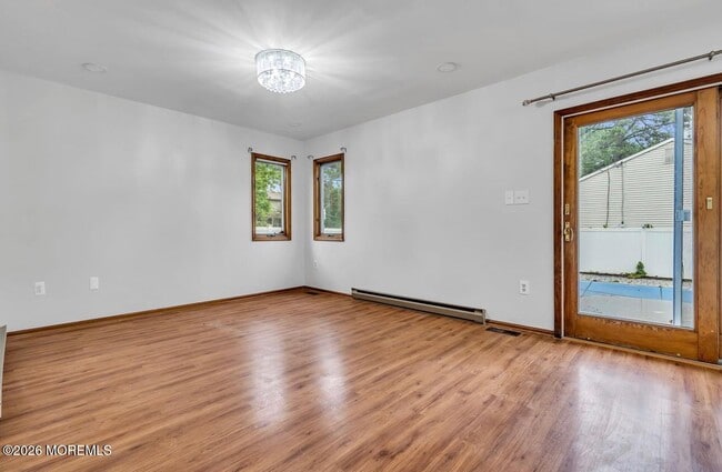 Building Photo - 1112 Larchmont St