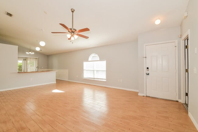 Building Photo - 6845 Ebans Bend