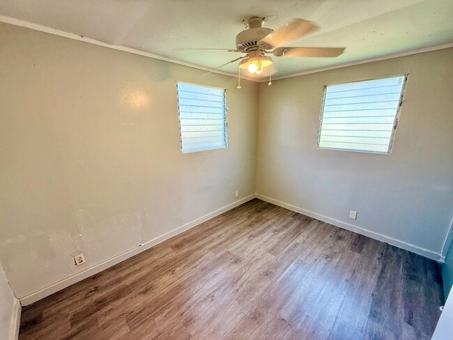Building Photo - 3 Bedroom / 1 Bath House in Wailuku for rent!