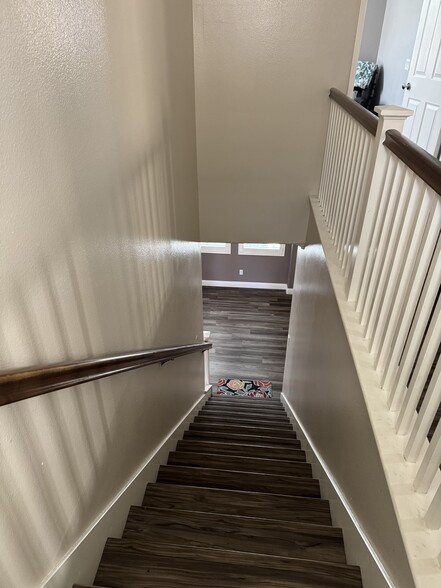 Building Photo - 1132 Ambrosia St