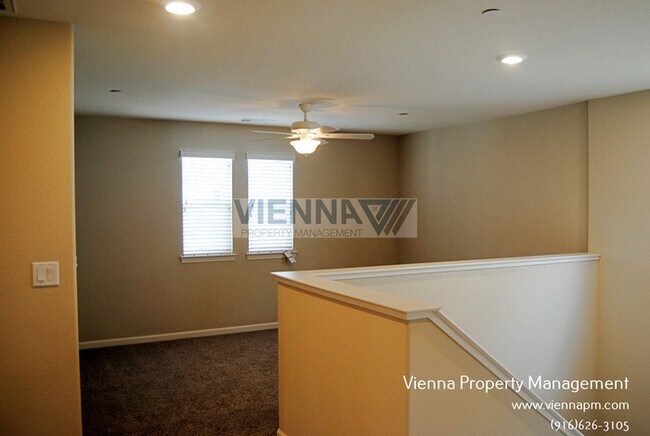 Building Photo - 4331 Gentry Wy