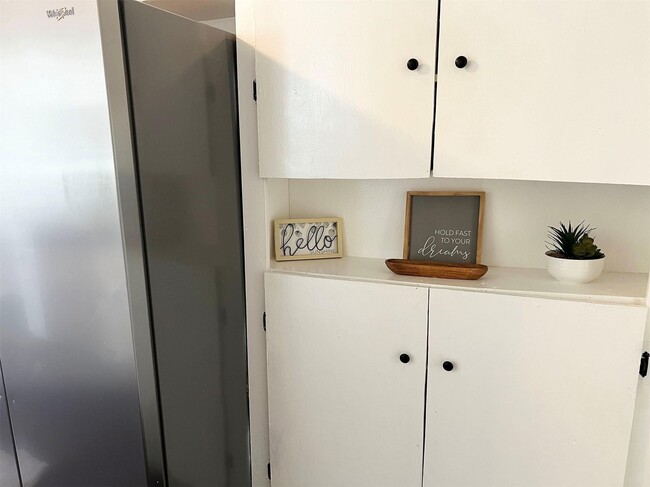 Building Photo - 2910 Lavender St