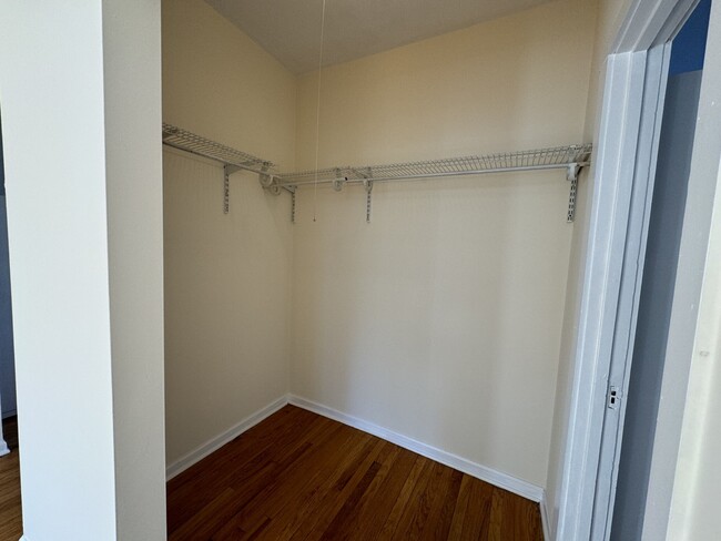 Building Photo - 2661 N Spaulding Ave