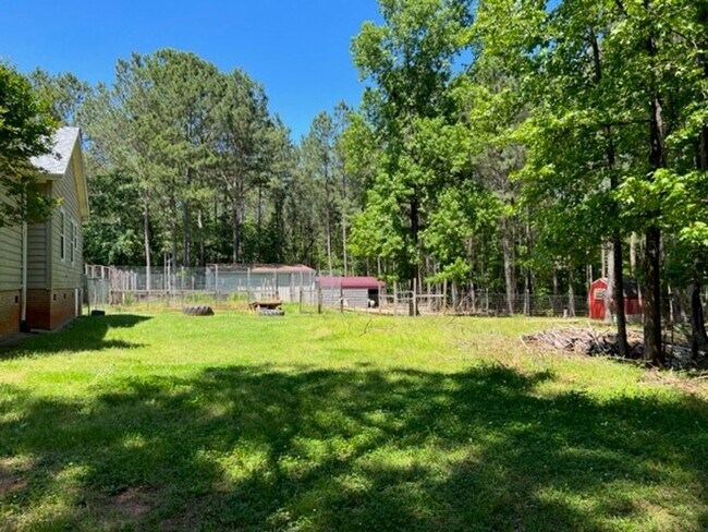 Building Photo - 6968 Moontown Dr E