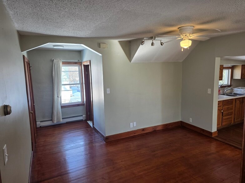 Family Area - 1104 Tacoma St