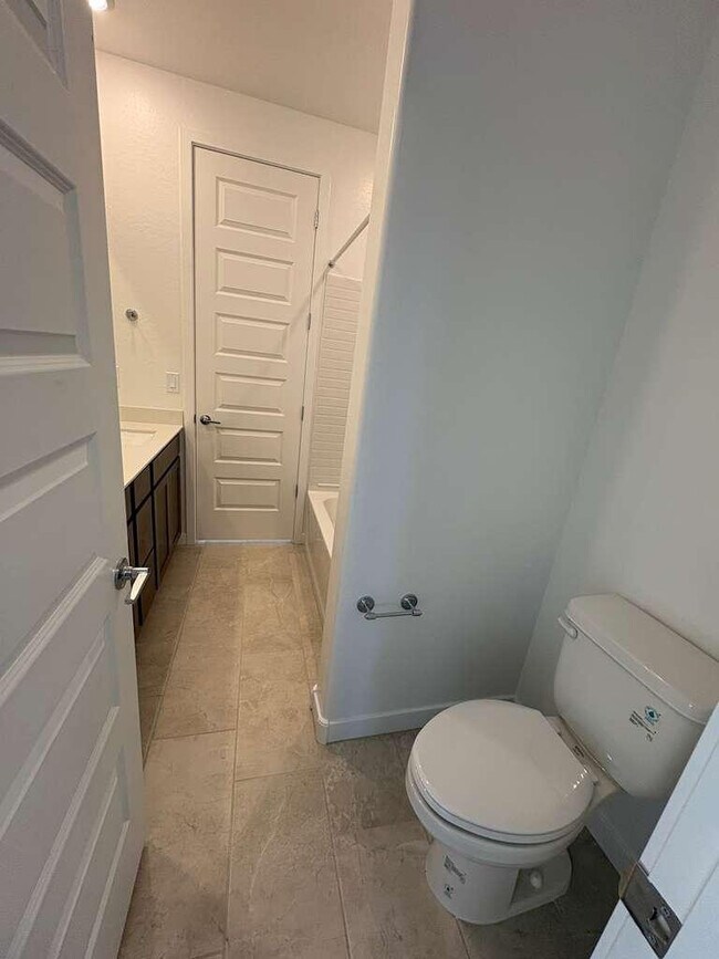 Building Photo - 4738 E Kenneth Ln