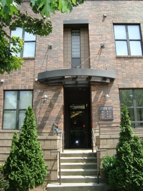 Building Photo - 708 N Davidson St