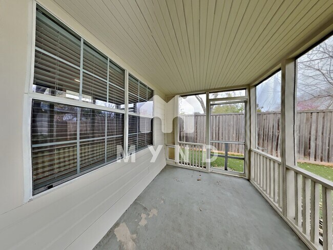 Building Photo - 6111 Ellsworth Ave