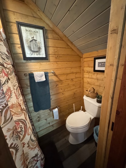 Building Photo - 369 Lawson Rd