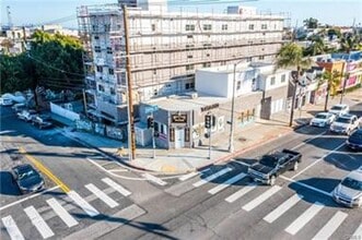 Building Photo - Office/Retail unit on Gaffey Available