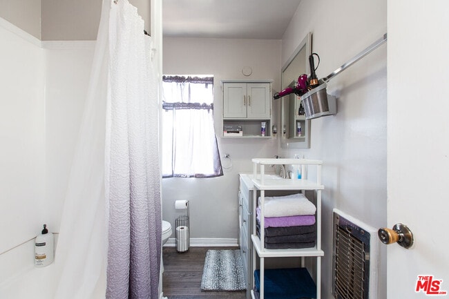 Building Photo - 5177 Bohlig Rd