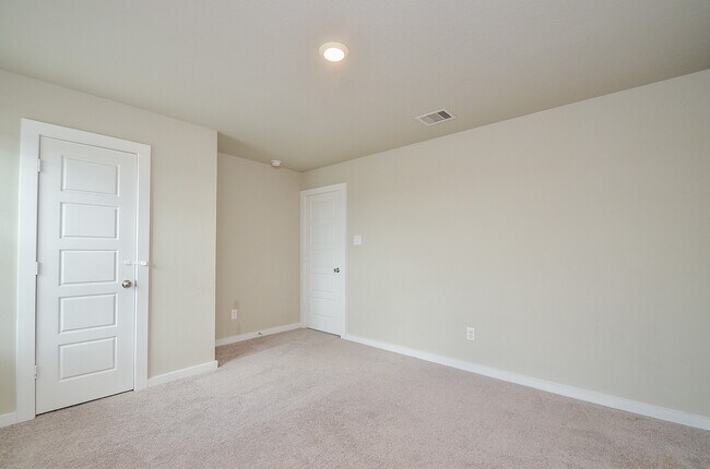 Building Photo - 2511 Shining Spur Ct
