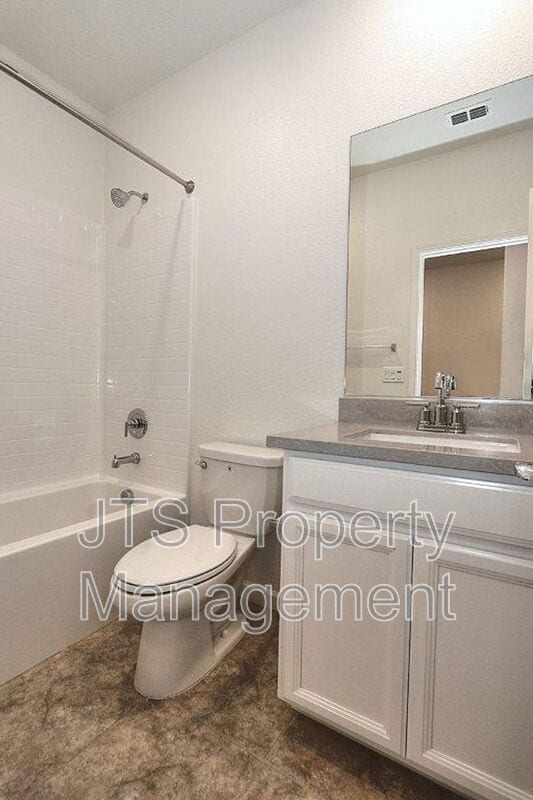 Building Photo - 4181 Paisleyshire Way