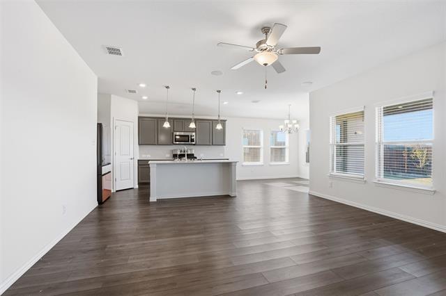 Building Photo - 9110 S Field Ln