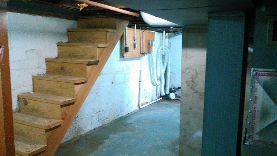 Building Photo - 73 E Blake Ave