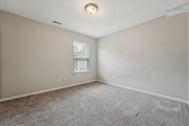 Building Photo - 3356 Bordwell Ridge Dr