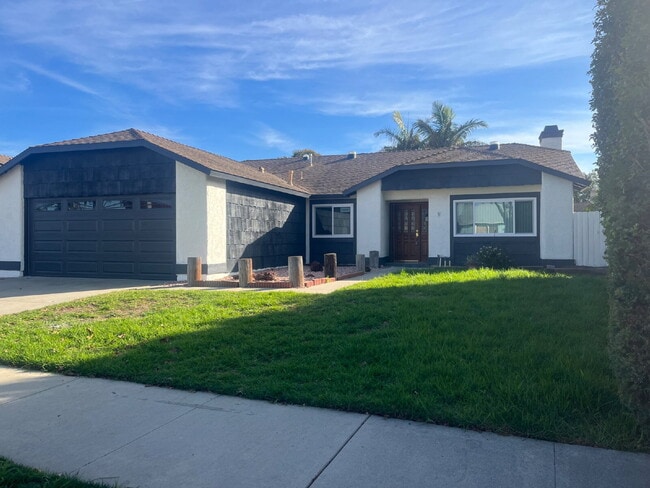 Building Photo - "Charming 4-Bedroom Coastal Retreat with 2 Baths"