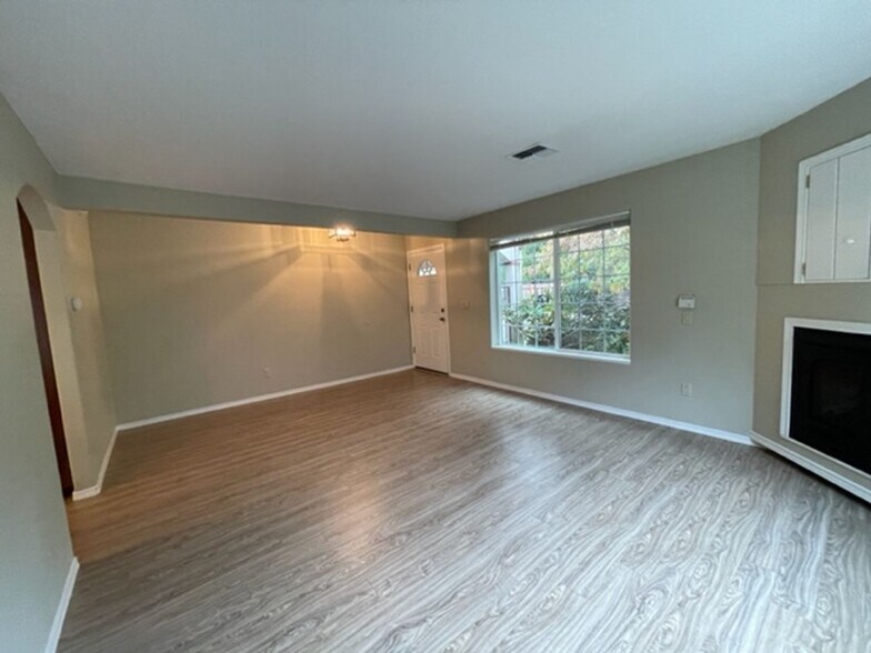 Building Photo - 12242 S Breyman Ave