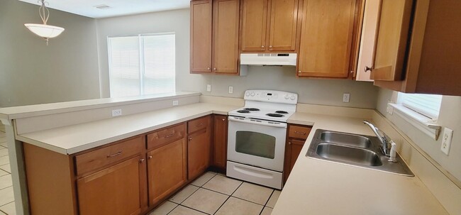 Building Photo - 1870 Nena Hills Dr