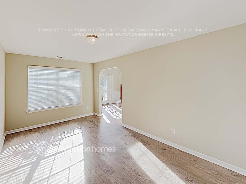 Building Photo - 775 Florigen Ln