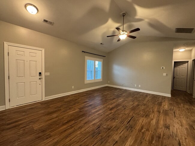 Building Photo - 106 Moonstone Ct