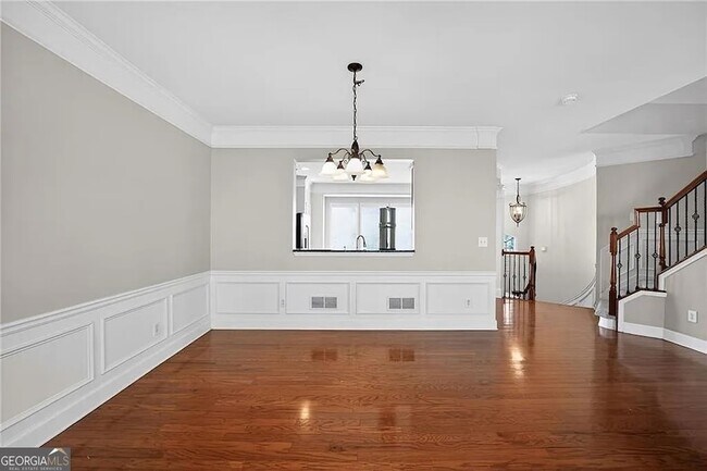 Building Photo - 4753 Cheviot Way SE