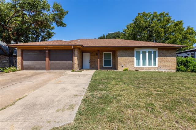 Building Photo - 2321 Quail Hollow Dr