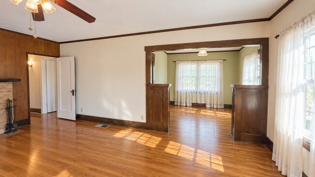 Building Photo - 8459 Lemon Ave