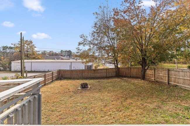 Building Photo - 207 Culberson Ave