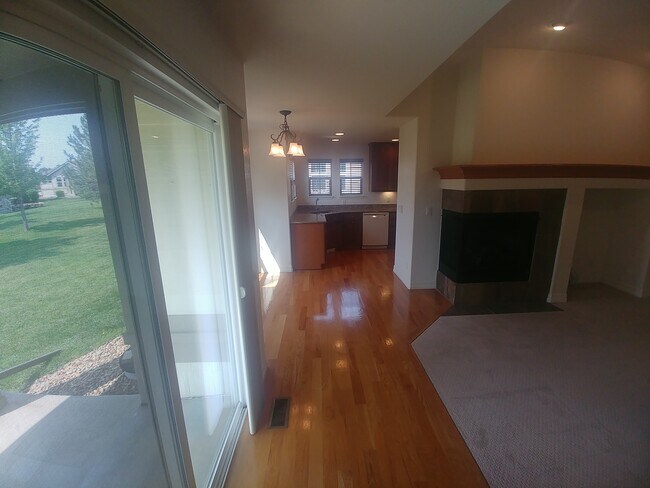 Breakfast Nook - 8322 E 149th Dr