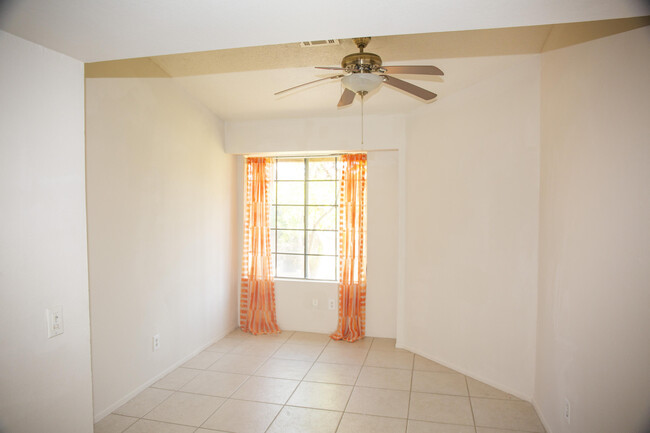 Building Photo - 68870 Tachevah Dr