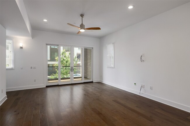 Building Photo - 4703 Unity Cir
