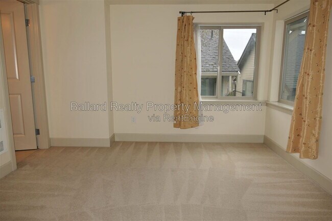 Building Photo - 2440B NW 58th St
