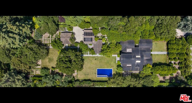 Building Photo - 74 Atherton Ave
